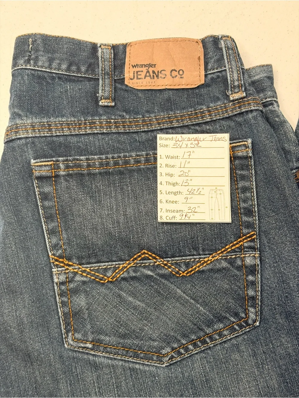 Wrangler Jeans Co. Men's Relaxed Bootcut Jeans Medium Wash Size 34x32